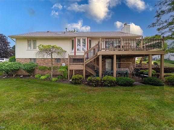 5th image of 3812 Oakridge Dr NE