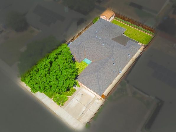 2028 Princeton Ct, Los Banos, CA 93635