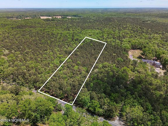 2nd image of 371 Monmouth Road