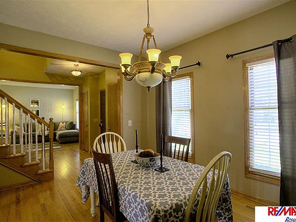 2nd image of 5518 N 140th St