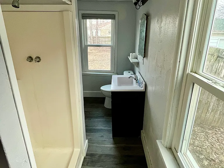 510 Walnut St #1 — Photo 9