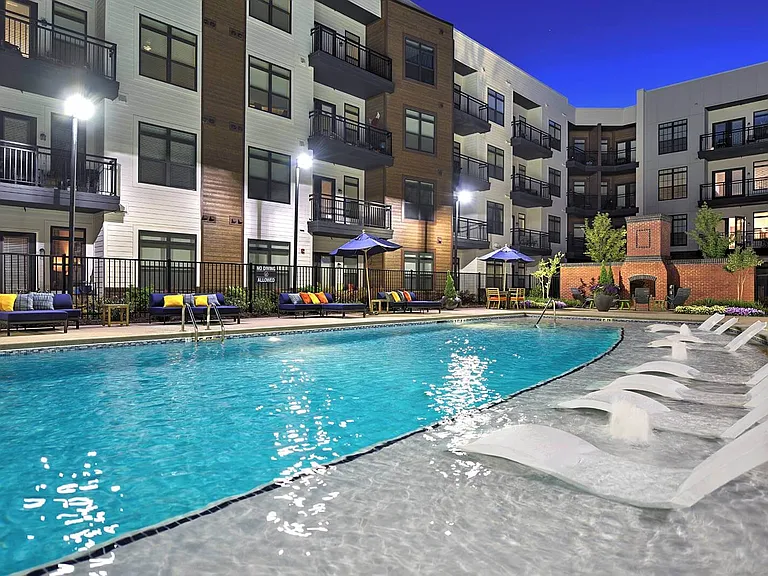 Beautiful views of the tranquil courtyard