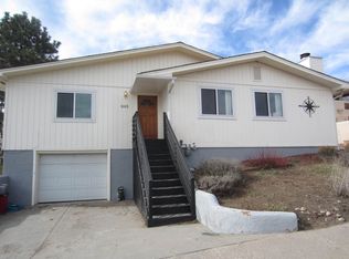 943 Alamo Rd, Los Alamos, NM 87544