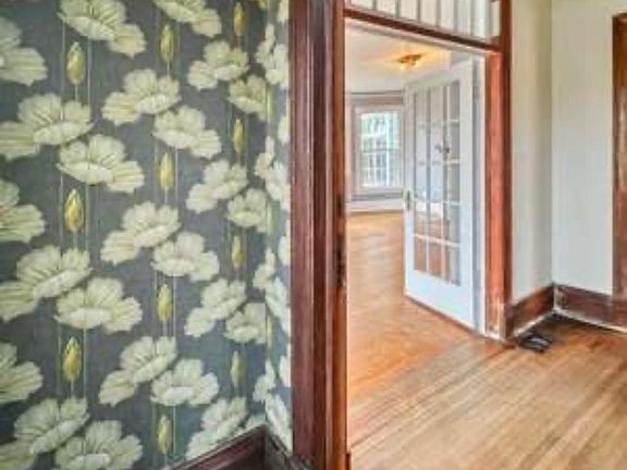 4th image of 339 State St