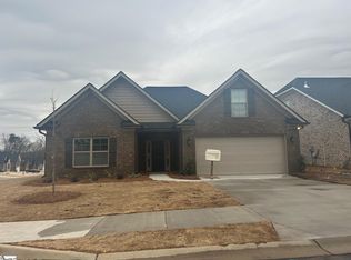 101 Silverlimb Ln, Taylors, SC 29687