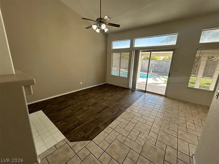 6138 Circling Hawk Dr — Photo 4