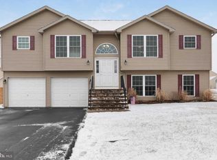 14 Gnatcatcher Ln, Martinsburg, WV 25405