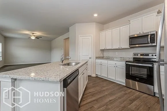 1270 Fendt Dr — Photo 11