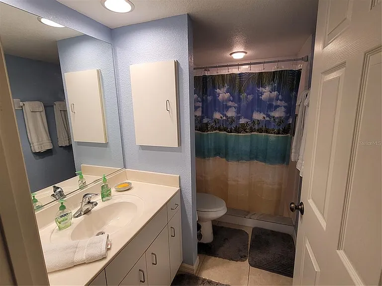 9550 Fiddlers Green Cir #105 — Photo 22
