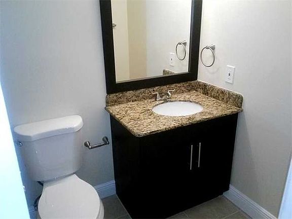5th image of 4522 SW 54th St APT 703K
