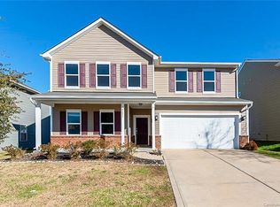 8621 Balsam Bay Rd, Charlotte, NC 28227