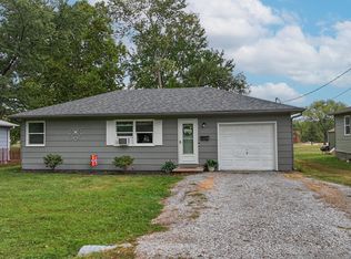 704 S 6th Street Ter, Clinton, MO 64735