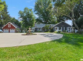 100 S Fox Mill Ln, Springfield, IL 62712