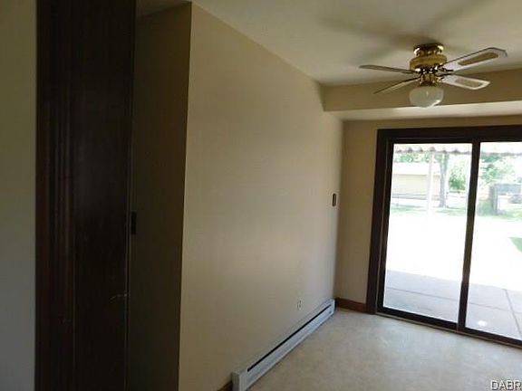 3rd image of 61 Gibraltar Dr