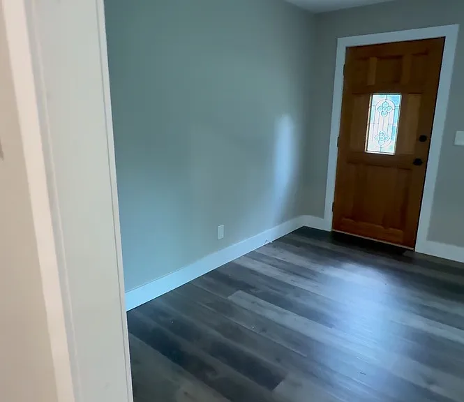 319 Happy Hollow Rd — Photo 2