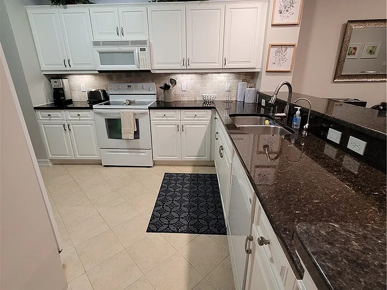 10530 Amiata Way #103 — Photo 6