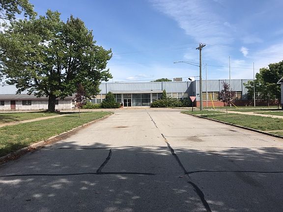 5th image of 1212 Superior Ave