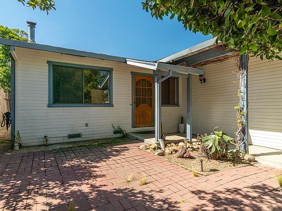 5th image of 935 Matador Dr