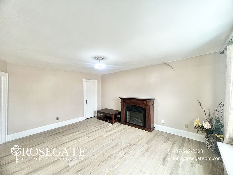 Kitchener Apartment for rent - 3 Bedrooms — photo 6