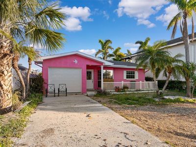 129 Wall St, Redington Shores, FL, 33708