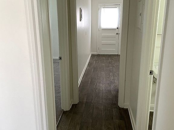 4th image of 1510 Sloan St