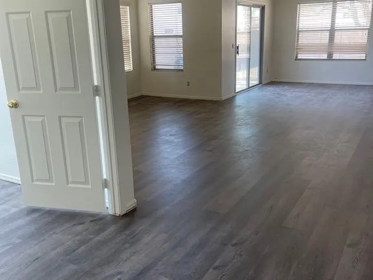 6182 S Sharon Ct — Photo 2