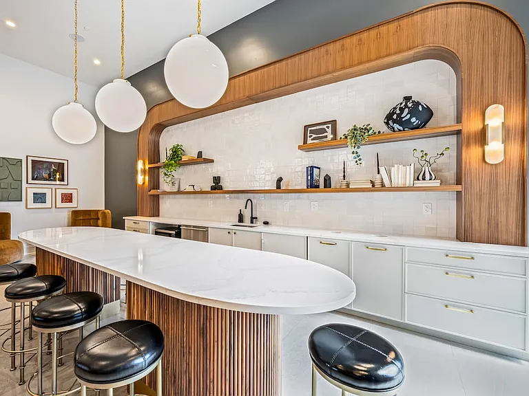 Building 500 Lounge with entertaining kitchenette