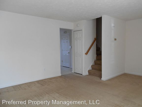 4th image of 9601 Coventry Creek Dr