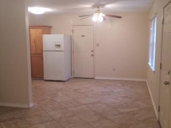 3rd image of 5230 Donna Dr