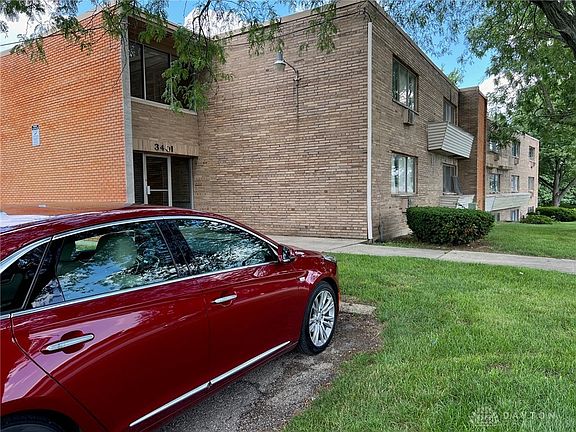 2nd image of 3401 Woodman Dr