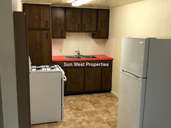 3rd image of 2806 E 22nd St APT 4