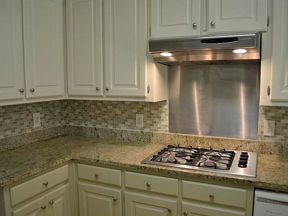 5th image of 1214 Riverloch Way