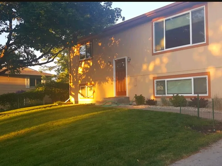 5700 Longview Dr — Photo 3