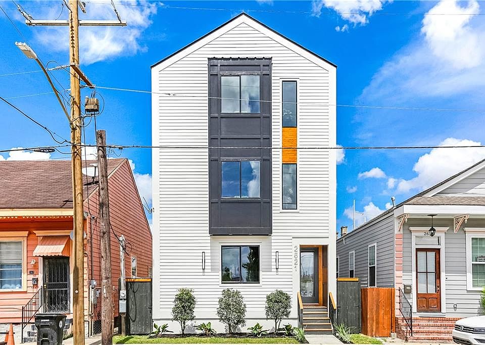 1st image of 2619-26 Saint Peter St