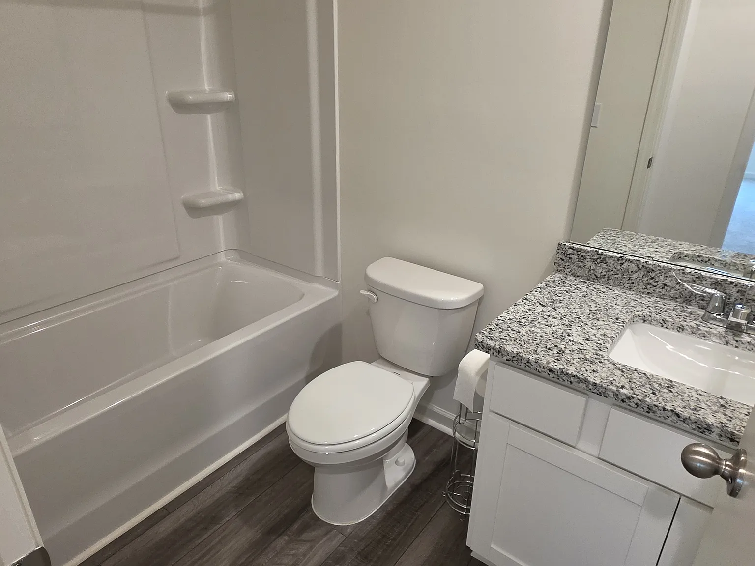 3 bed, 1594 sqft, $1,850 — Photo 4