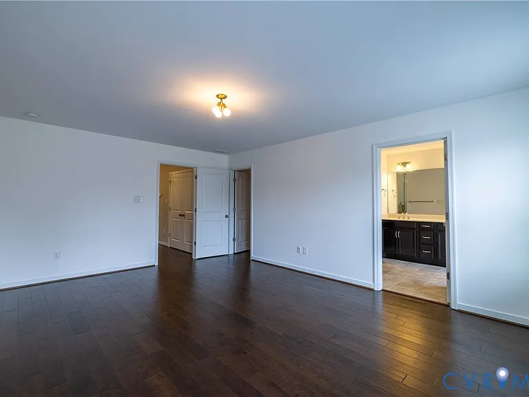 11443 Hayloft Ln — Photo 54