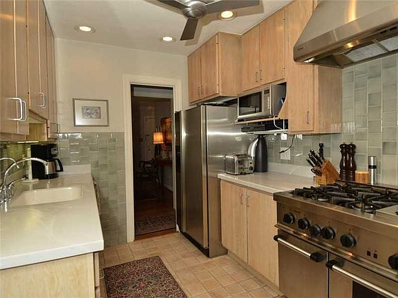 5th image of 7224 Williams Creek Dr