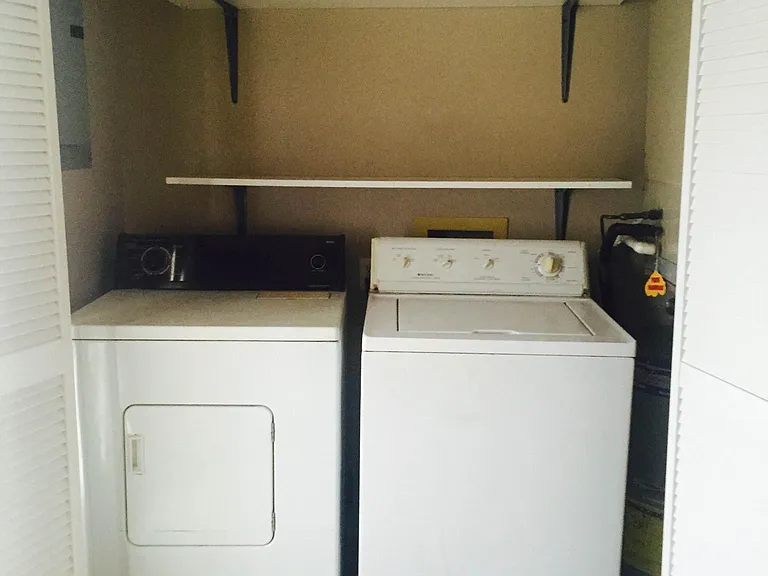 140 Lanier Dr #140 — Photo 6