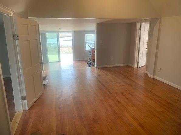 (undisclosed Address)