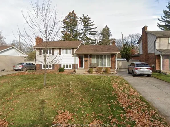3240 Askin Ave, Windsor, ON N9E 3J5