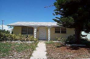 1st image of 229 W Ocean Ave