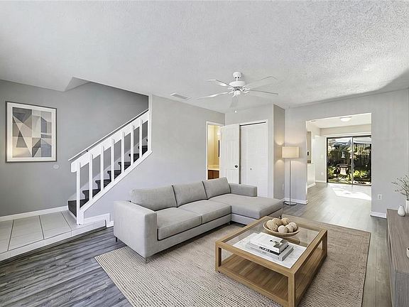 2nd image of 605 CASA PARK COURT #H