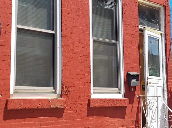 825 W Birch St, Philadelphia, PA 19133