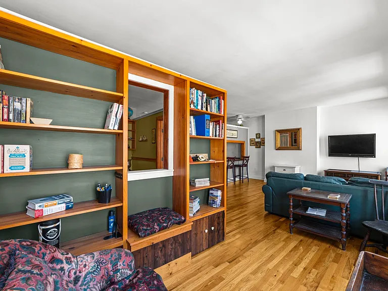 94 Washington St #20 — Photo 5