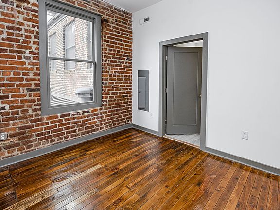 2nd image of 1711 E Main St #5203