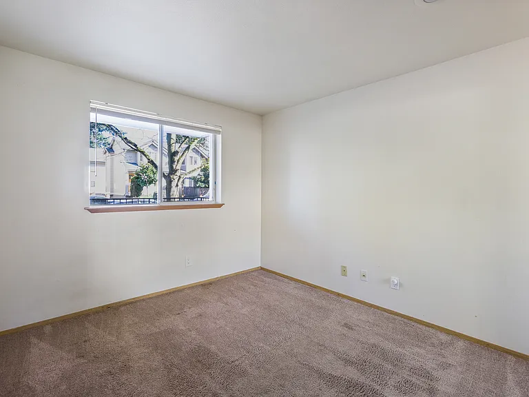 1151 N 94th St #11 — Photo 15