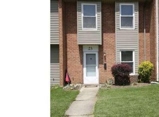 25 Sunny Bnd, Newark, DE 19702