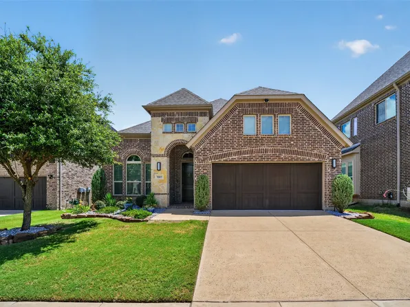 9005 Washington Ln, Lantana, TX 76226