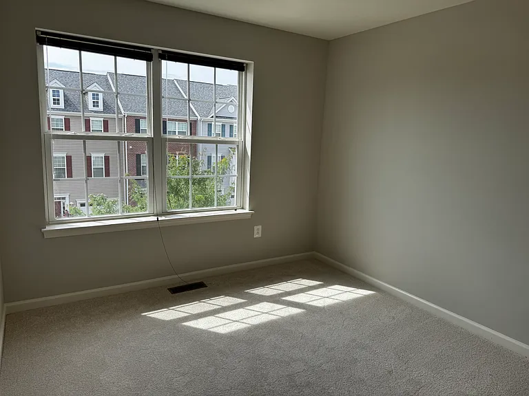 9540 John Locke Way — Photo 37