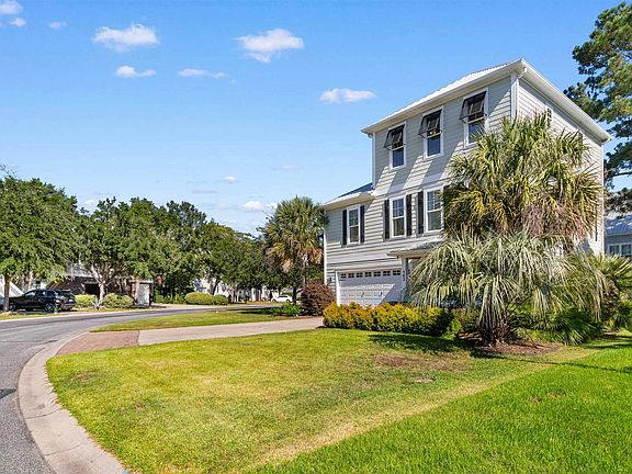 4th image of 143 Summer Wind Loop #South Bay Village